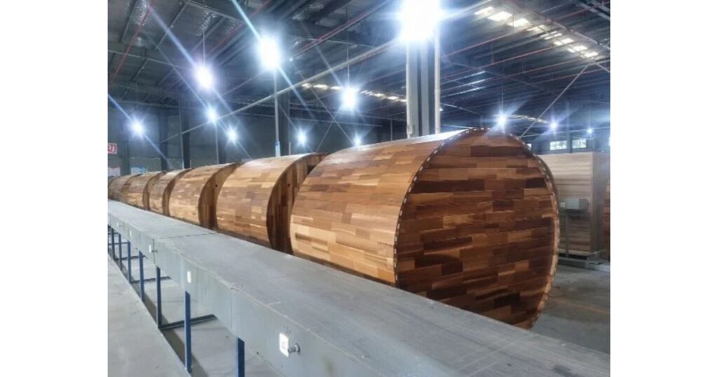 Red Cedar Sauna SISUの仮組の様子