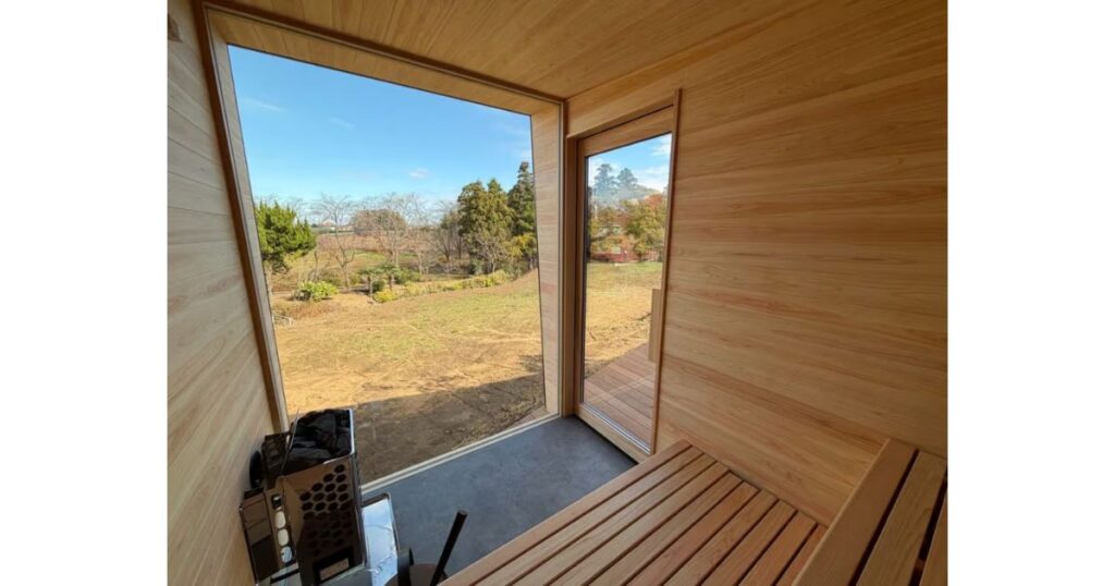ガルバリウム×ヒノキ 国産屋外用サウナを導入